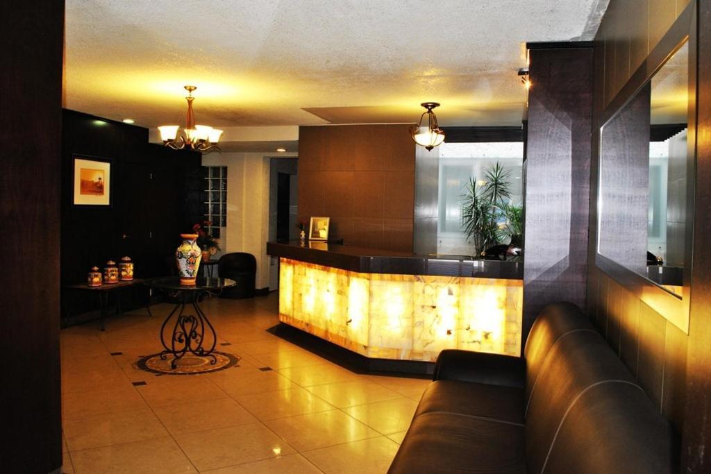 Hotel Marcella Clase Ejecutiva Morelia Esterno foto