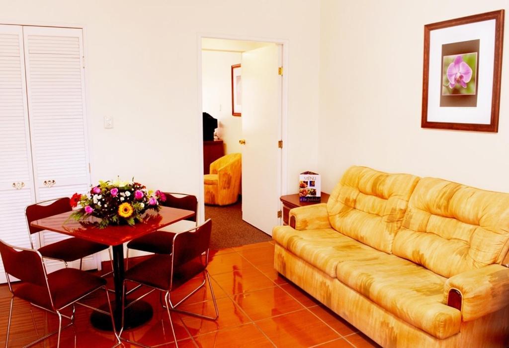 Hotel Marcella Clase Ejecutiva Morelia Esterno foto