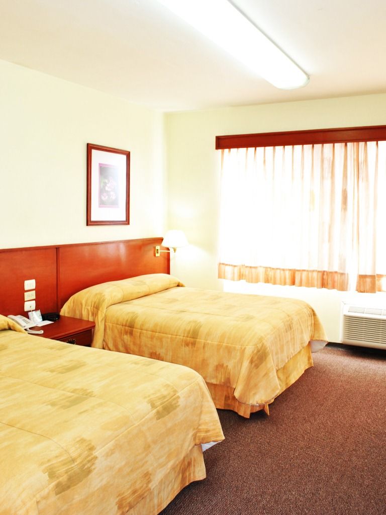 Hotel Marcella Clase Ejecutiva Morelia Esterno foto